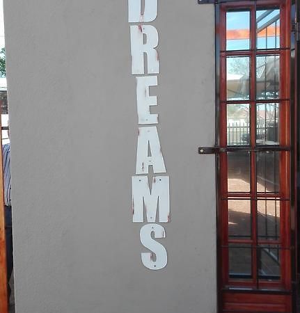 Dreams Hotel Бофорт Уест Екстериор снимка